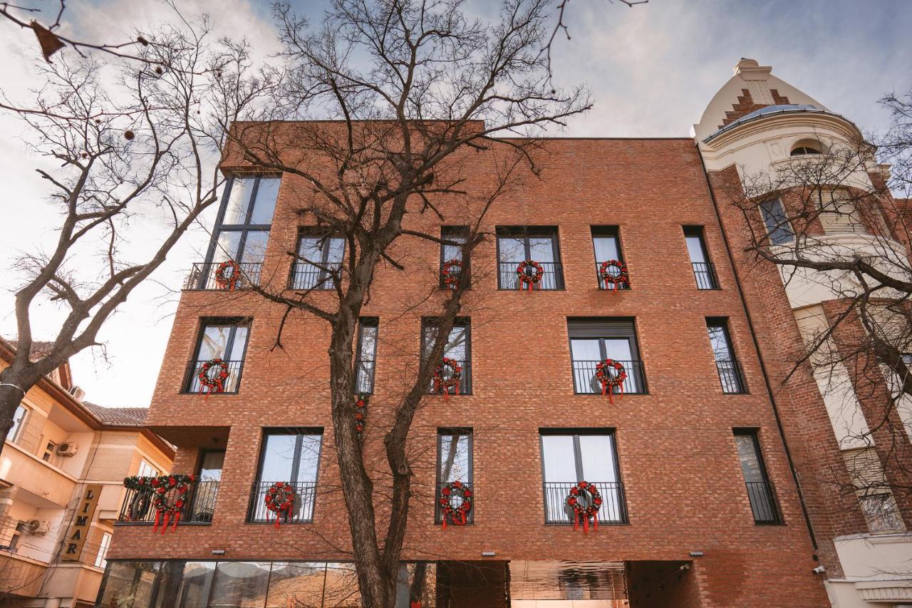 26Bricks Luxury Suites Oradea Exterior foto